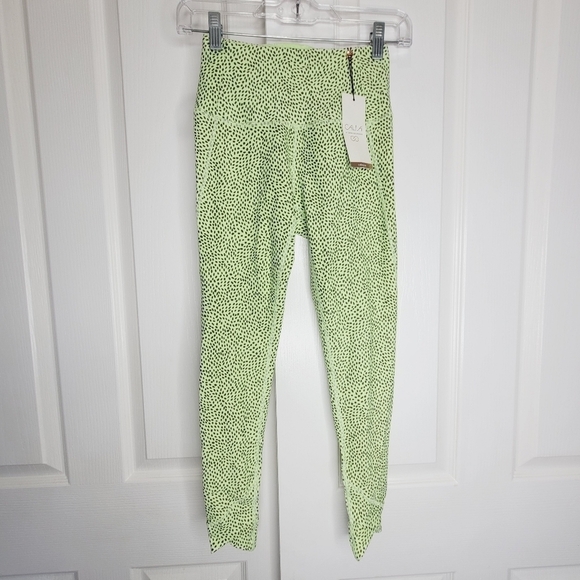 CALIA by Carrie Underwood Women's Energize Crossover Hem 7/8 Leggings xsmall nwt - Picture 2 of 8